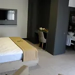 Ξενοδοχείο Aram Business & Luxury