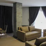 Aram Business & Luxury